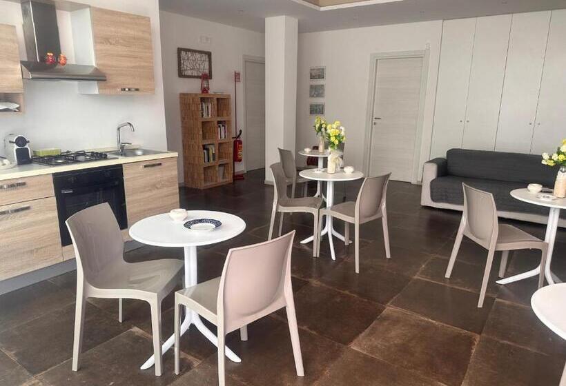 Номер Стандарт, Percebes Exclusive B&b