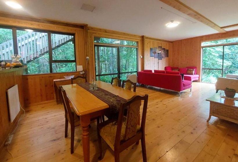 Трехместный Номер Стандарт Совместная Ванная, Kawai Purapura Yoga Retreat Centre