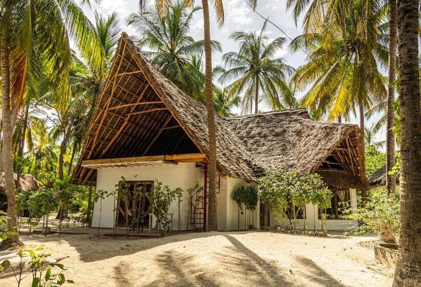 اتاق سوپریور, Kinazi Upepo Beach Eco Lodge