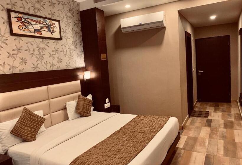Quarto Deluxe, The Onix