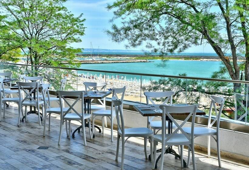 اتاق استاندارد با چشم‌انداز پارک, Grifid Encanto Beach Hotel   Wellness & Spa