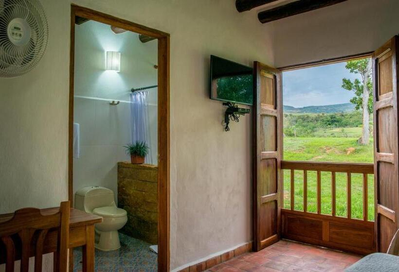 Номер Стандарт, Hacienda Macedonia