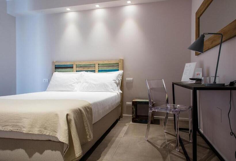 اتاق استاندارد, Mane Boutique