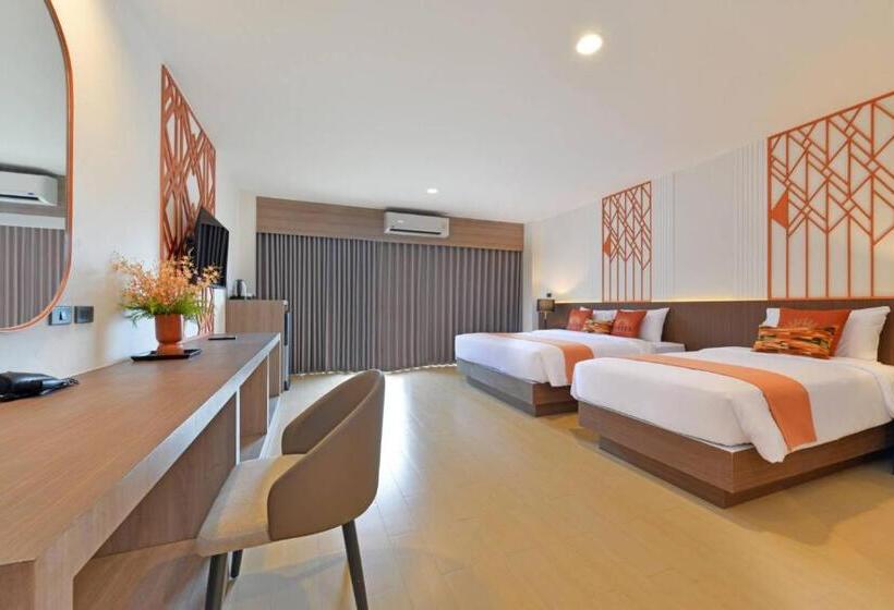 Номер Deluxe, Kastel Pattaya Hotel By Loft Bangkok