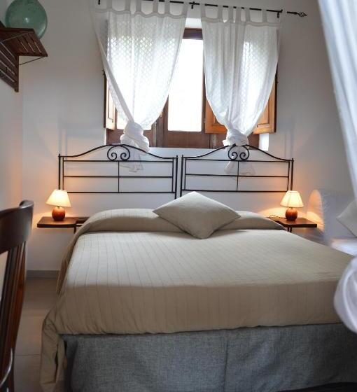 اتاق استاندارد سه نفره با چشم‌انداز کنار دریا, B&b Le Sette Vele Da Riccardo