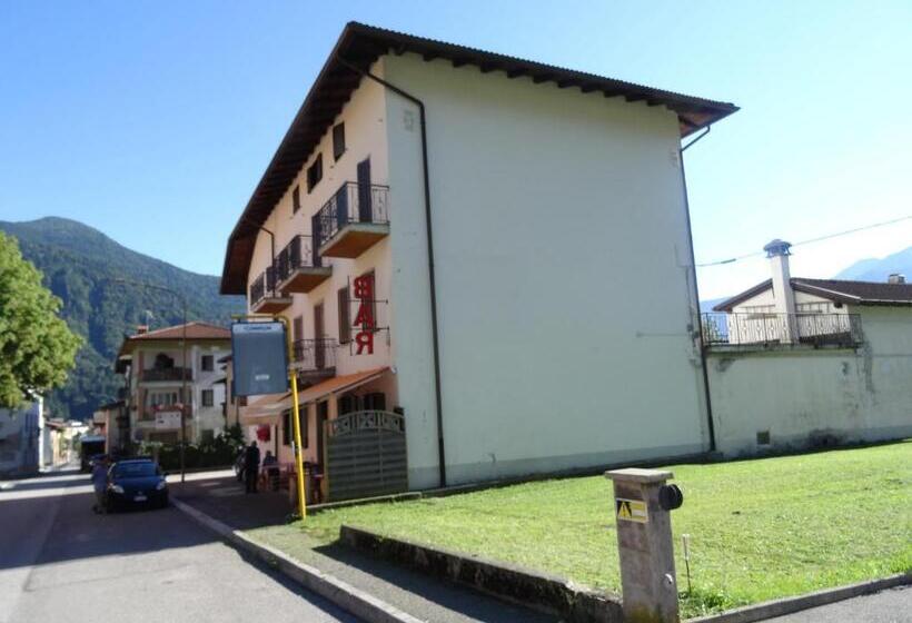 Habitación Estándar Individual, Galles