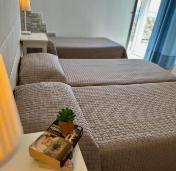 Standard Connecting Room Sea View, Nizza Frontemare Superior 3 Stelle