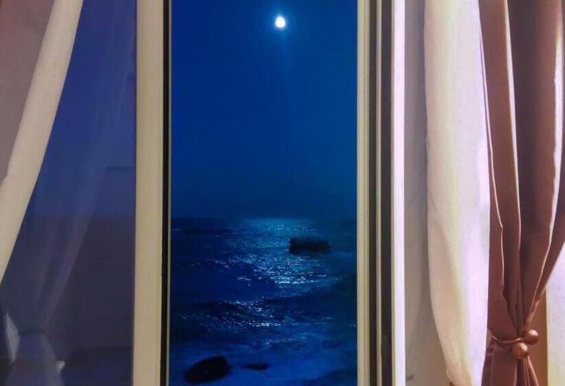 اتاق استاندارد با تخت بزرگ, Marlove Siracusa   Private Sea Access   Self Check In