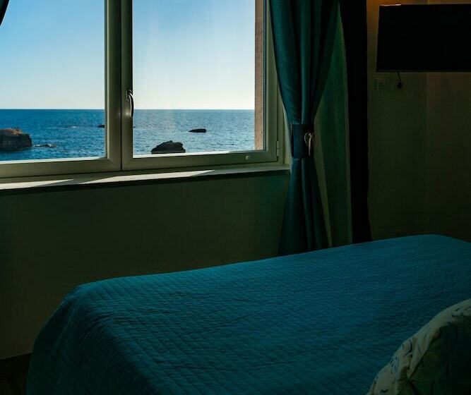 اتاق لوکس با چشم‌انداز دریا, Marlove Siracusa   Private Sea Access   Self Check In