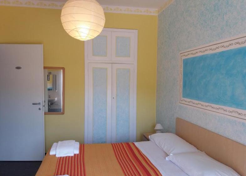 اتاق خانوادگی, Albergo Belvedere