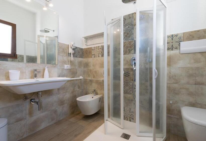 سرير فى غرفة مشتركه, Timbuktu Hostel