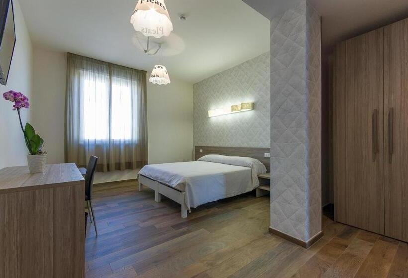 标准间, B&b Maxxi