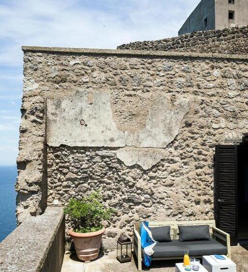 Люкс, Albergo Il Monastero