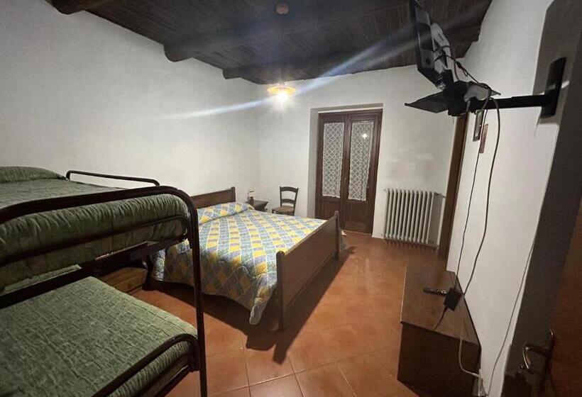 ガーデンビュースタンダードルーム, Agriturismo Macchiapiede