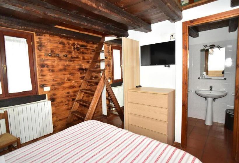 Четырехместный Номер Стандарт, Rifugio Le Chevalier