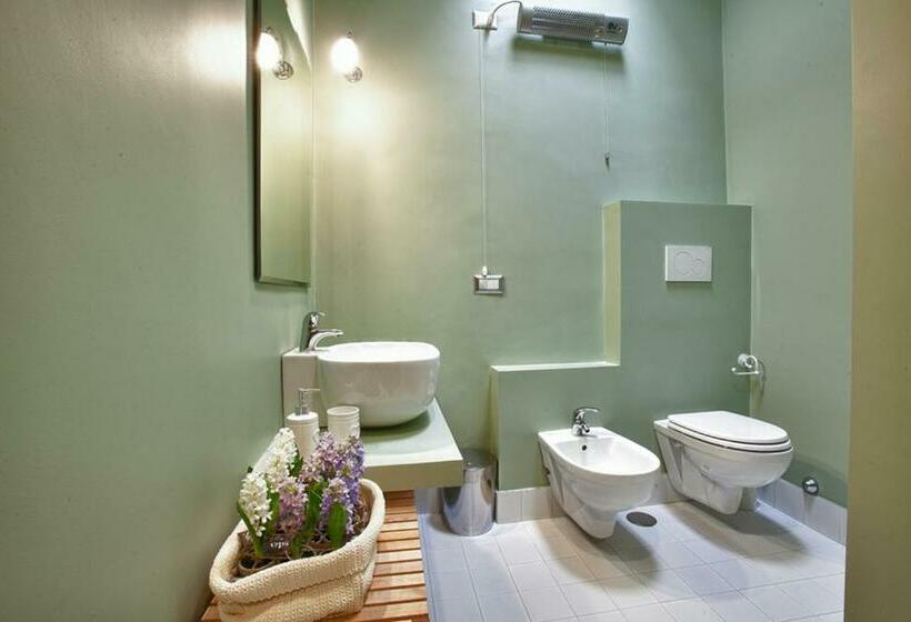 Номер Стандарт, B&b Al Colle