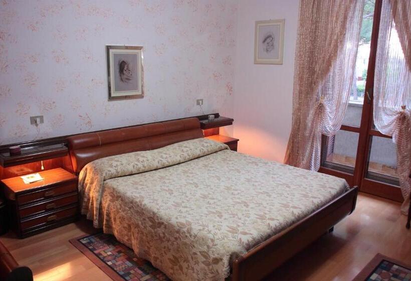 Standard room with outdoor bath, B&b I Narcisi