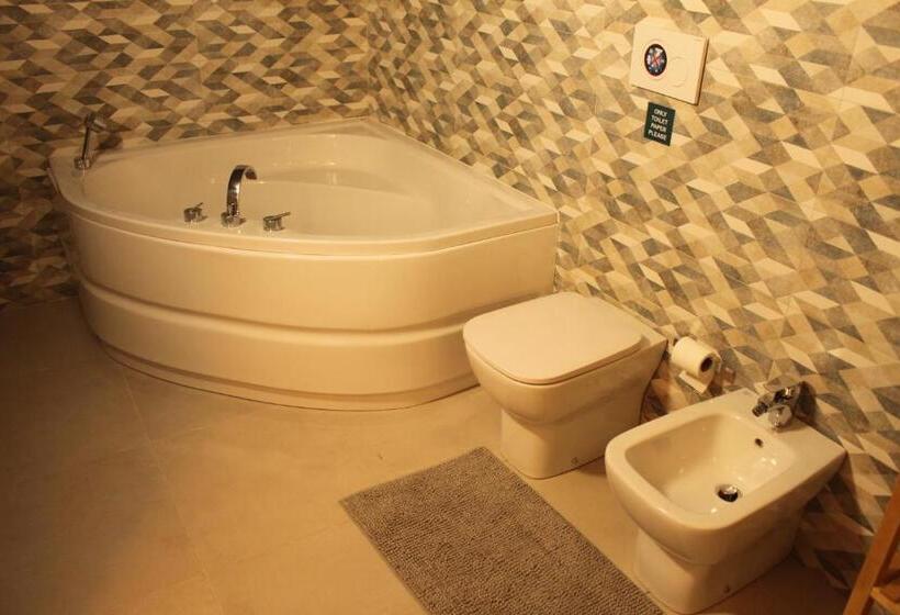 Номер Deluxe, La Gare B&b Fiera