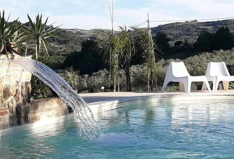 Номер Стандарт, La Suite Di Segesta