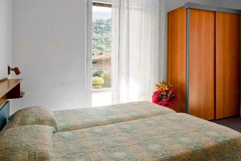 스탠다드 룸, Albergo Villa Mimosa