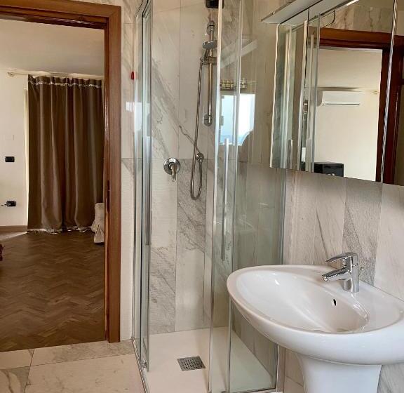 اتاق استاندارد چهار تخته, Villa Pioppi