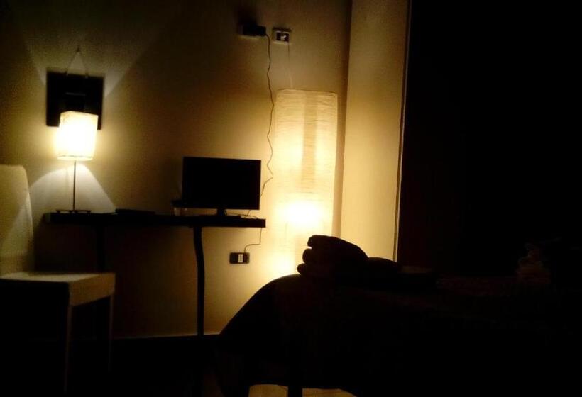 Люкс Вид на Сад, B&b Casa Vacanza Verzellino
