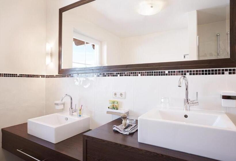 Семейный Номер, Familienhotel Maria