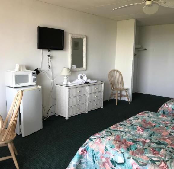Номер Deluxe, Gold Crest Motel