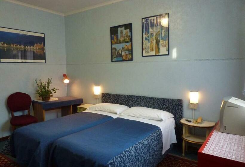 스탠다드 룸, Albergo Junior