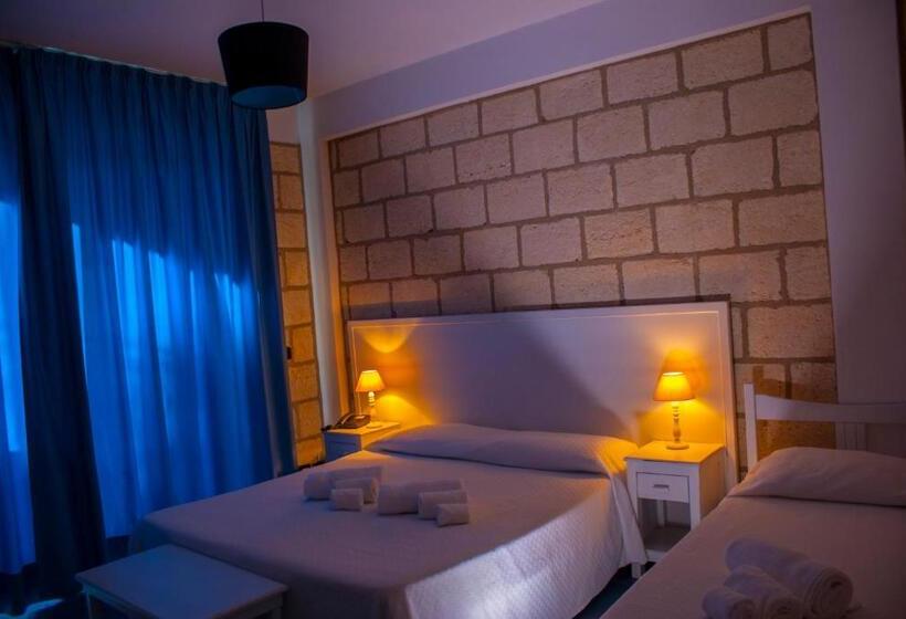 اتاق استاندارد, Caposperone Resort