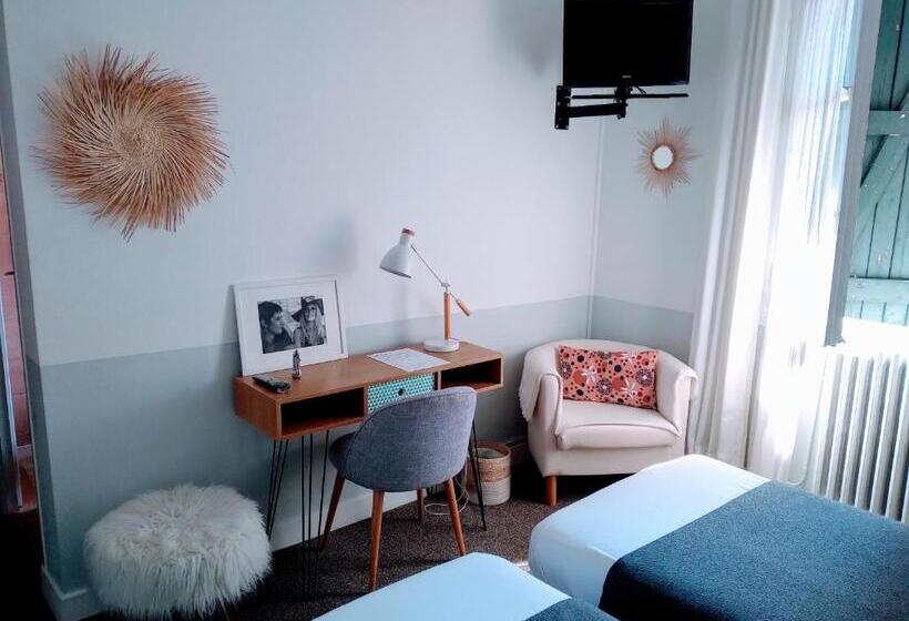 Номер Стандарт, Hôtel Camou