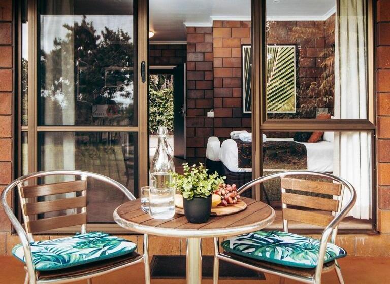 패밀리 룸, Malanda Lodge