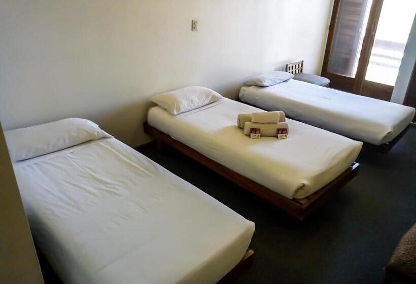 스탠다드 트리플 발코니 룸, Ayelen   Hotel De Montaña