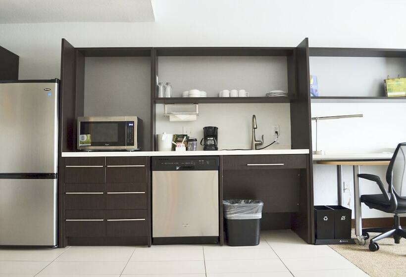Люкс, Home2 Suites By Hilton Ft. Lauderdale Airportcruise Port