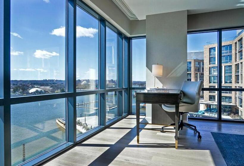 سوییت, Intercontinental   Washington D.c.   The Wharf, An Ihg
