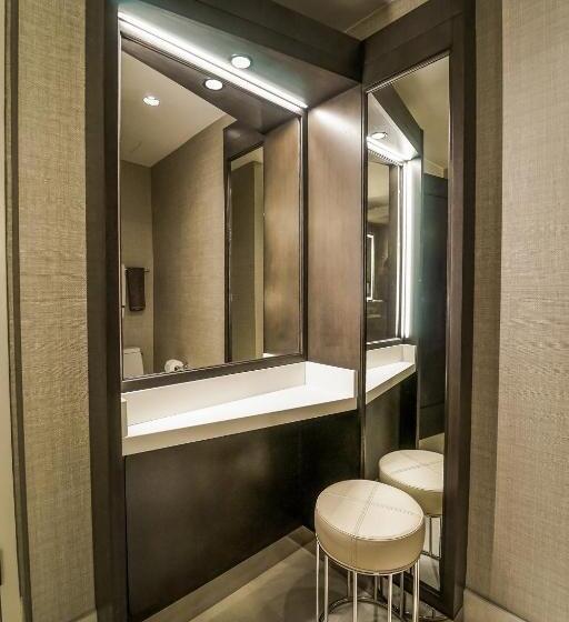 Premium room with river view, Intercontinental   Washington D.c.   The Wharf, An Ihg