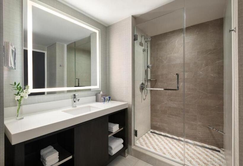 اتاق پرمیوم, Intercontinental   Washington D.c.   The Wharf, An Ihg
