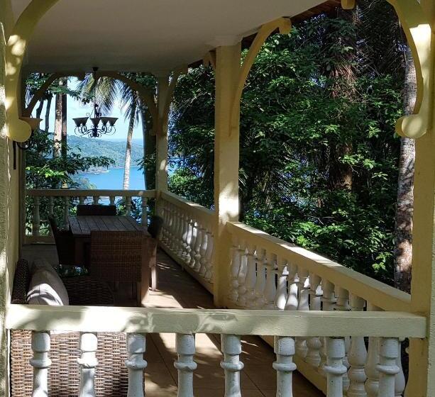 استودیوی استاندارد با چشم‌انداز دریا, Belo Monte Hotel And Museum