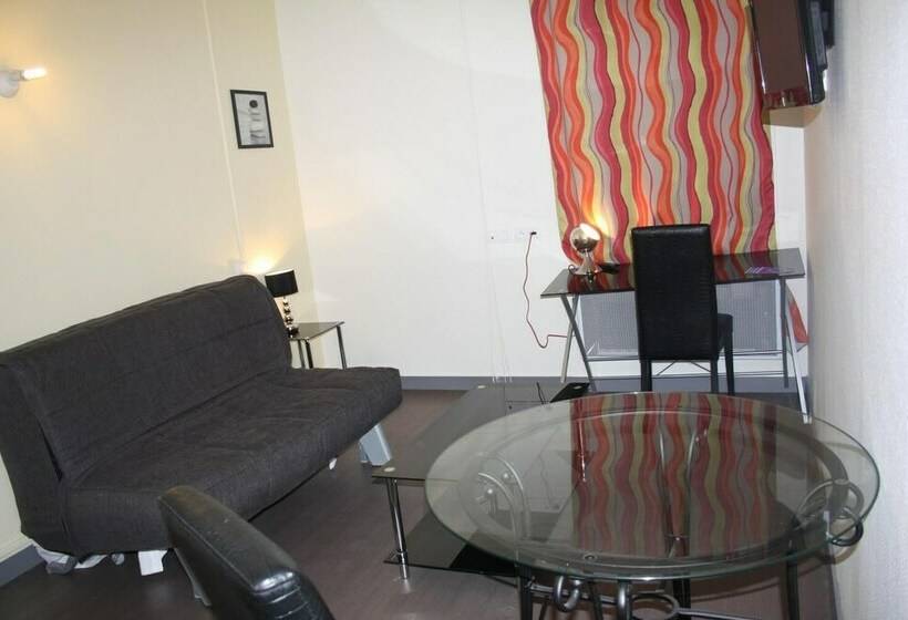 Студия Стандарт, Residence D Artagnan