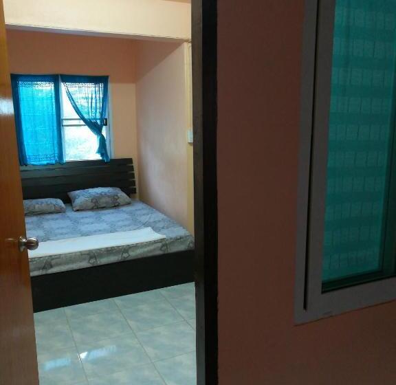 디럭스 룸, Karma Home Hostel