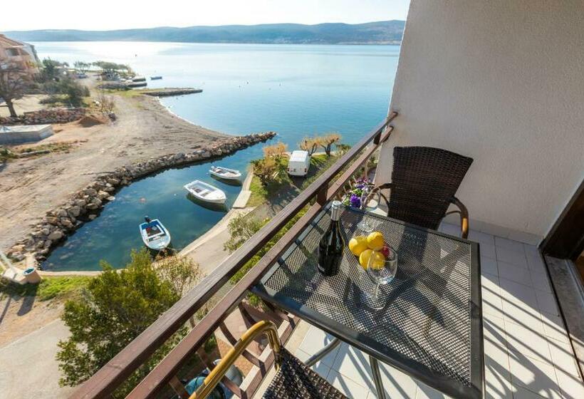 Номер Стандарт, Pansion Croatia