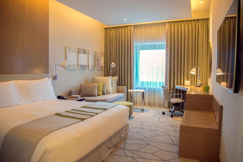 Номер Superior Кровать Кинг, Holiday Inn & Suites   Dubai Festival City Mall, An Ihg