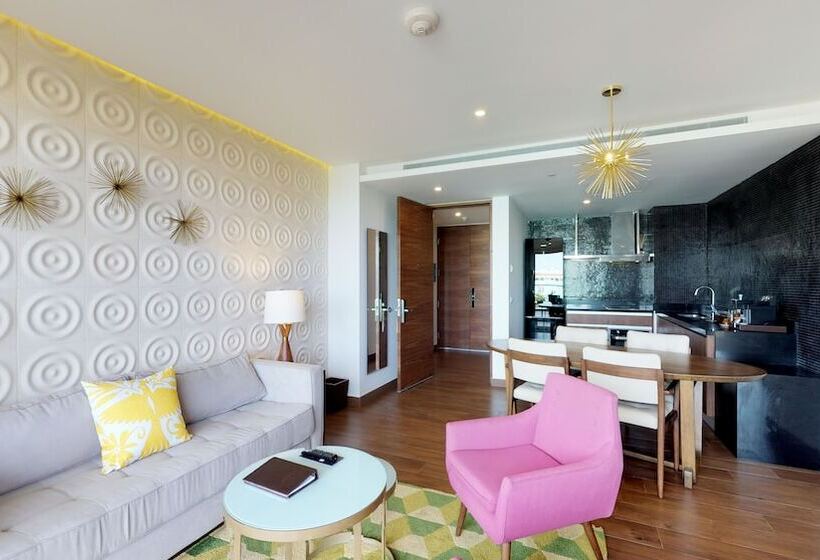 Suite Łóżko King Size, The Fives Downtown Hotel & Residences, Curio Collection by Hilton