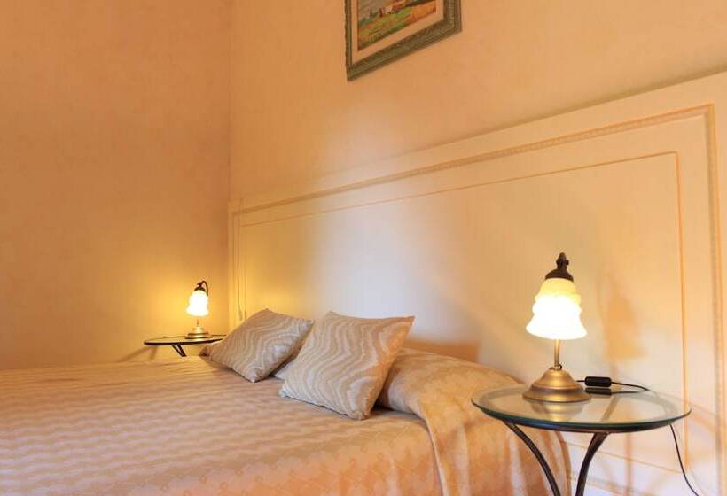 اتاق استاندارد, Il Colombaio Winery & Rooms