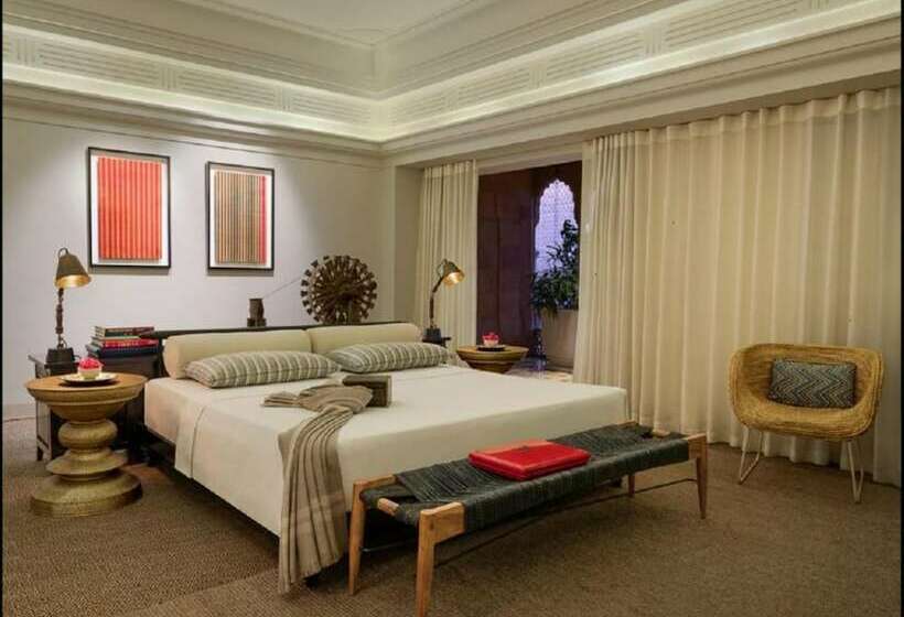 标准间, Narendra Bhawan