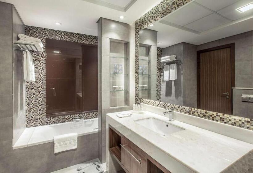 Номер Стандарт, Radisson Blu Hotel, Dubai Waterfront