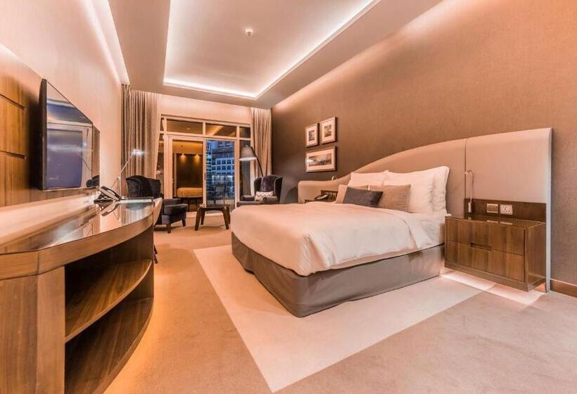Номер Superior с Балконом, Radisson Blu Hotel, Dubai Waterfront