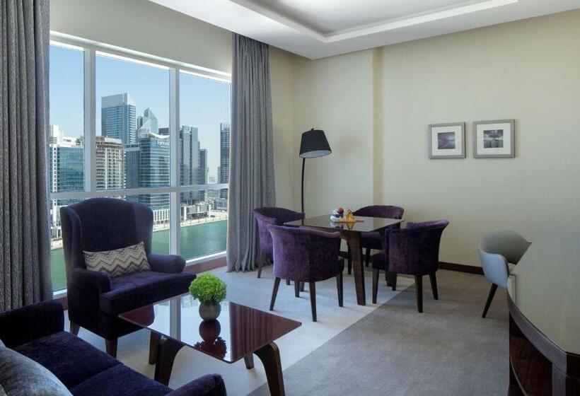 Люкс, Radisson Blu Hotel, Dubai Waterfront