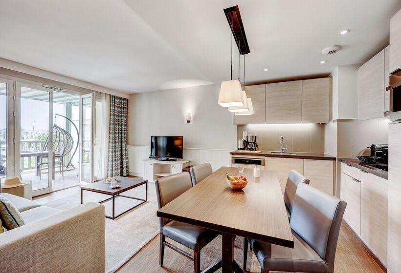 Апартаменты 1 Спальня с Видом, Residence Pierre & Vacances Premium Presqu Ile De La Touques