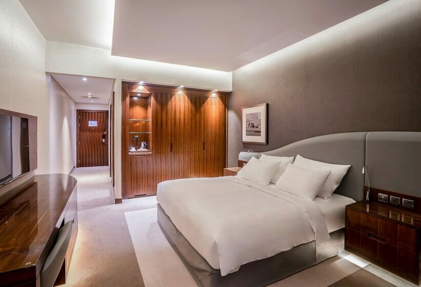 Номер Стандартный с Видом, Radisson Blu Hotel, Dubai Waterfront
